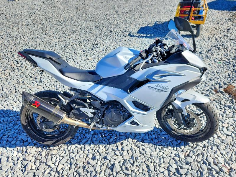 2025 KAWASAKI EX500 — VIN ML5EXGH13SDA46616