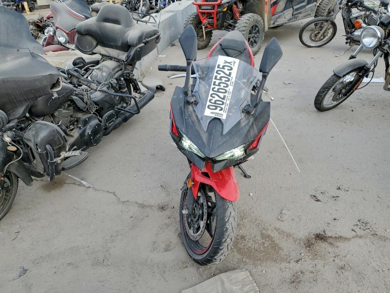 ML5EXGG18SDA63073