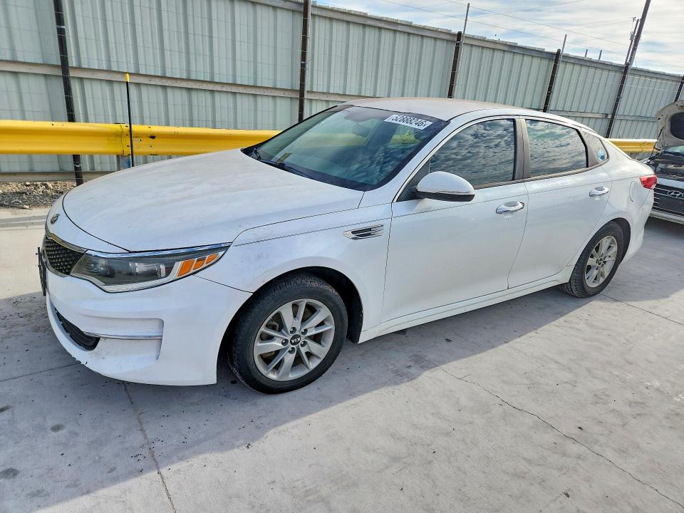 2016 KIA OPTIMA — VIN KNAGT4L33G5102261
