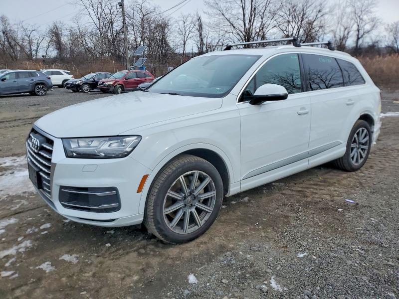 2019 AUDI Q7 — VIN WA1LHAF74KD043357
