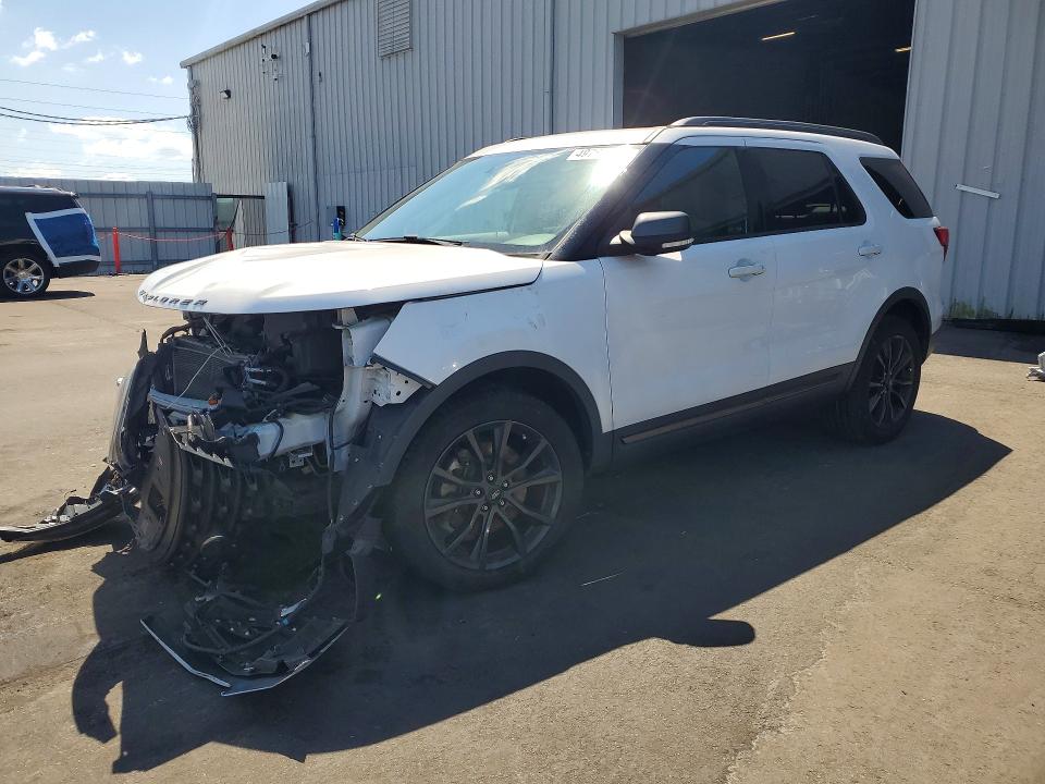 2017 FORD EXPLORER — VIN 1FM5K7D85HGD82601
