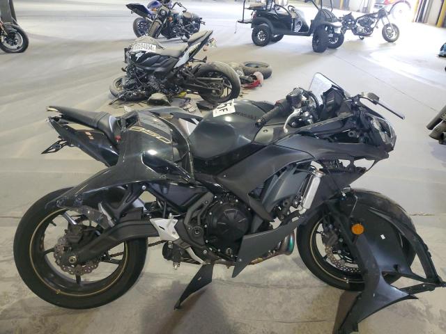 2024 KAWASAKI EX650 P — VIN ML5EXEP19RDAD4014
