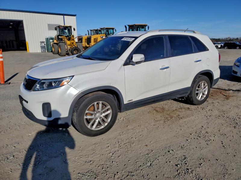 2015 KIA SORENTO LX — VIN 5XYKTDA7XFG603396