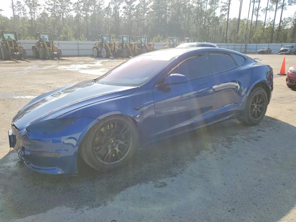 2021 TESLA MODEL S — VIN 5YJSA1E57MF455872