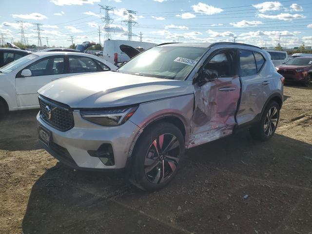 2025 VOLVO XC40 — VIN YV4L12UM5S2580806