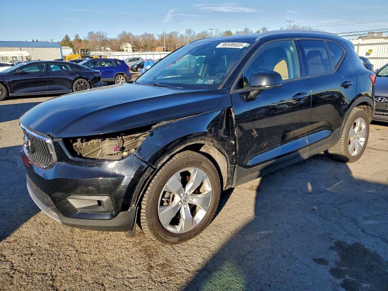2020 VOLVO XC40 T5 MO — VIN YV4162UK6L2265229