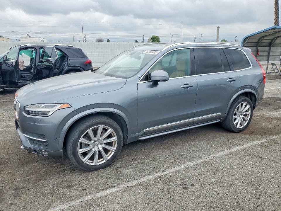 2017 VOLVO XC90 T6 — VIN YV4A22PL7H1171471