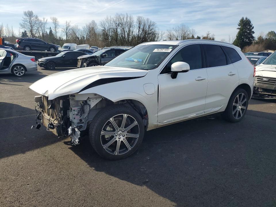 2021 VOLVO XC60 — VIN YV4BR0DL8M1851706