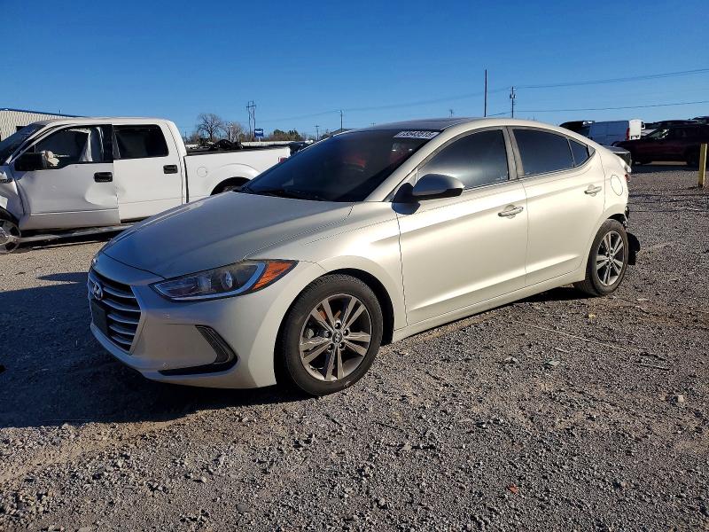 2017 HYUNDAI ELANTRA SE — VIN 5NPD84LF4HH193849