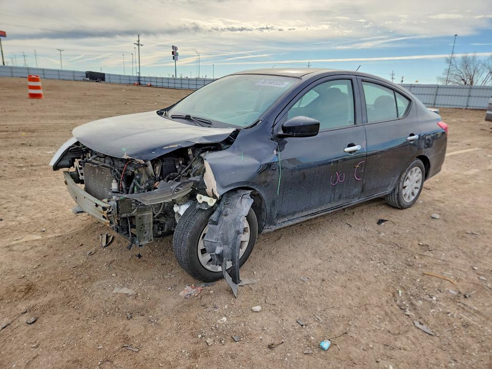 2016 NISSAN VERSA — VIN 3N1CN7AP1GL830814