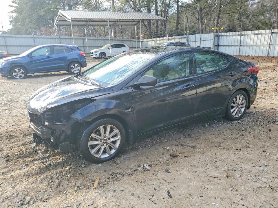2015 HYUNDAI ELANTRA — VIN 5NPDH4AE9FH576662