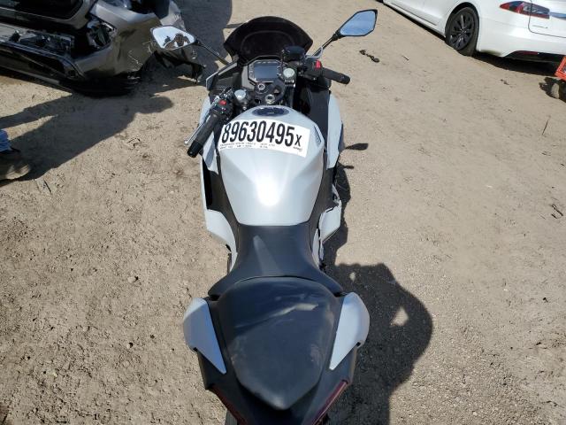 ML5EXGG13SDA71467