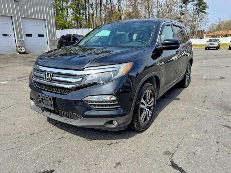 2018 HONDA PILOT — VIN 5FNYF6H83JB046875