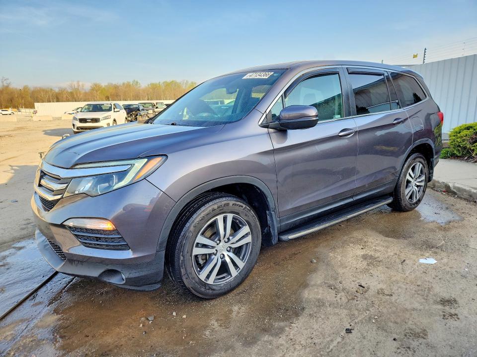 2018 HONDA PILOT — VIN 5FNYF6H63JB023594