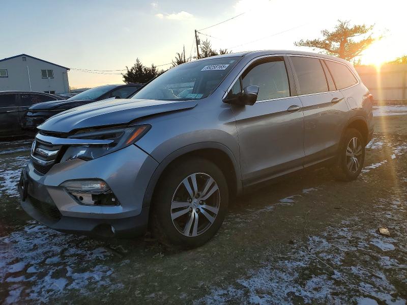 2017 HONDA PILOT — VIN 5FNYF6H71HB006134