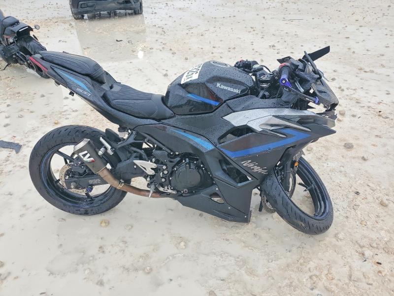 2025 KAWASAKI EX500 — VIN ML5EXGG13SDA69962