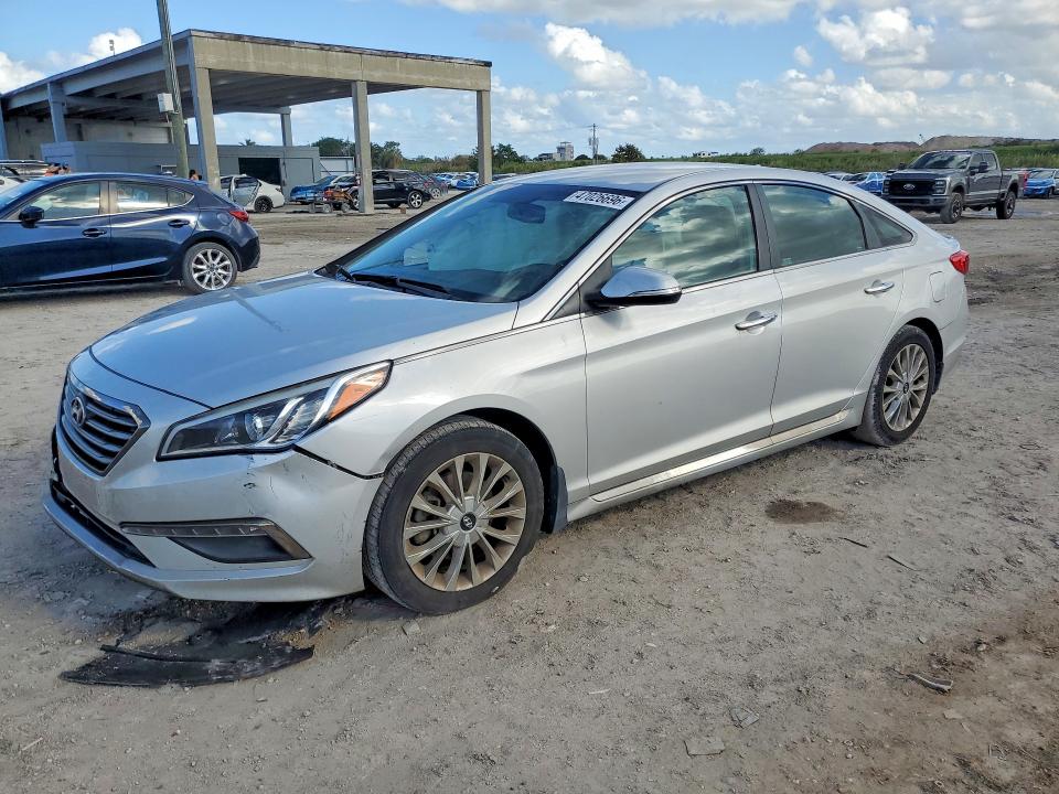 2015 HYUNDAI SONATA — VIN 5NPE34AF1FH195755
