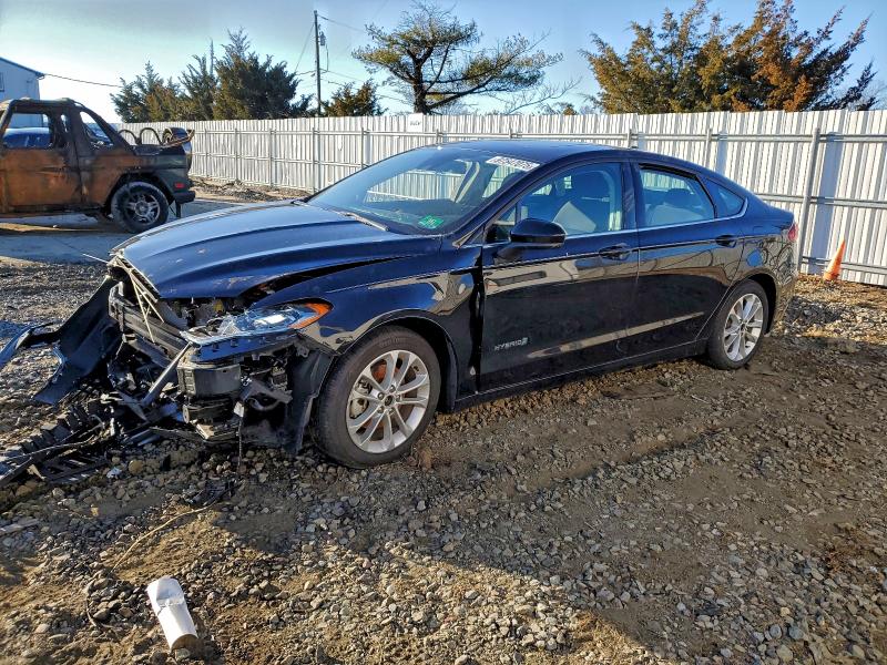 2019 FORD FUSION SE — VIN 3FA6P0LU4KR126424