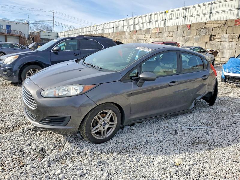 2017 FORD FIESTA SE — VIN 3FADP4EJ4HM137415