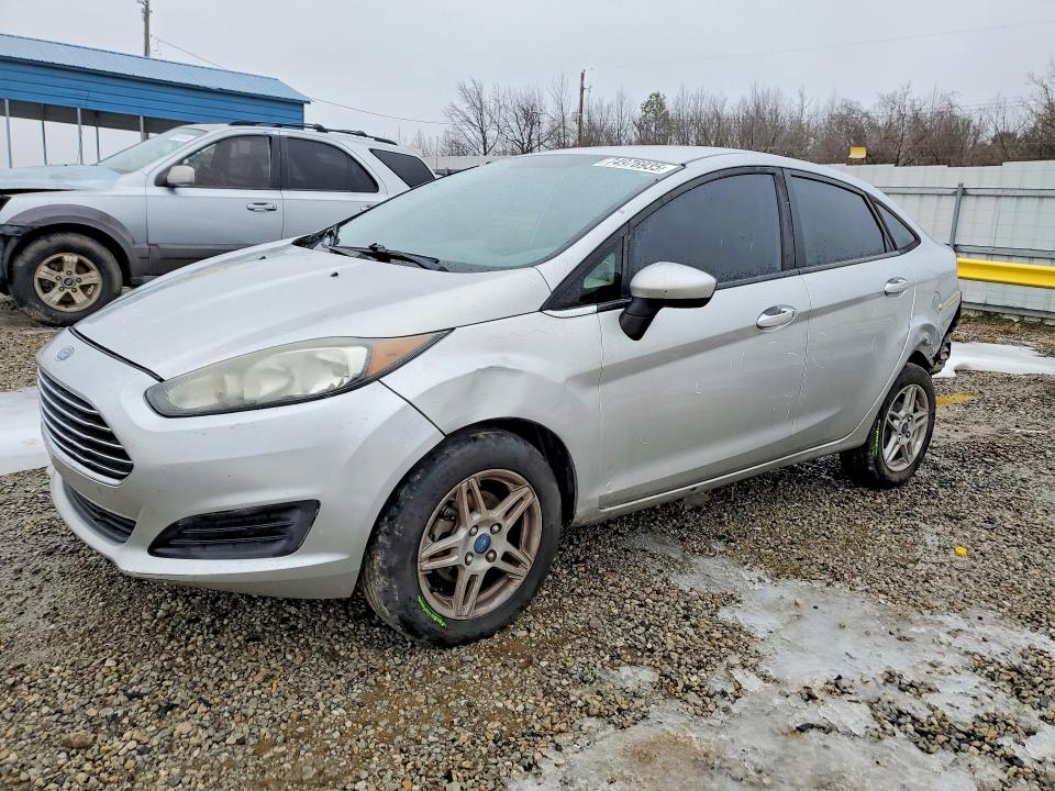 2017 FORD FIESTA — VIN 3FADP4BJ4HM103270