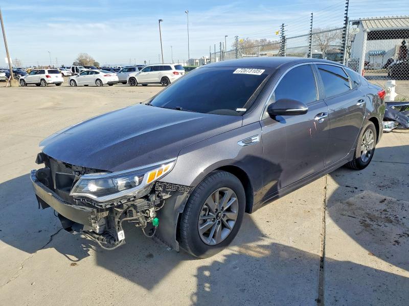 2016 KIA OPTIMA — VIN 5XXGT4L1XGG093510