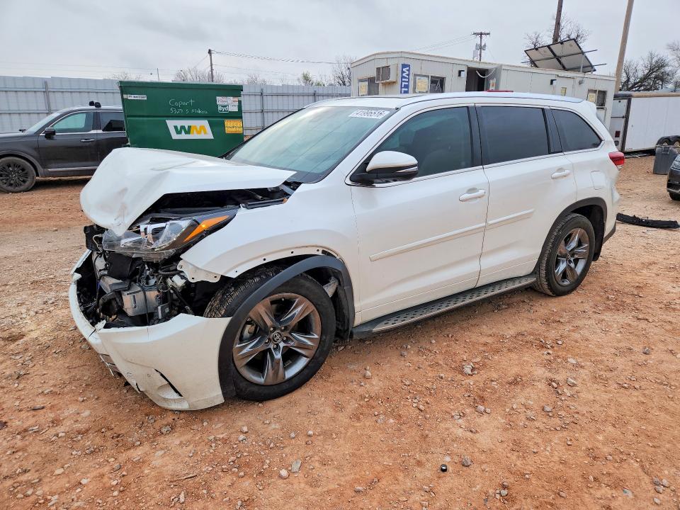 2019 TOYOTA HIGHLANDER — VIN 5TDDZRFH9KS957624