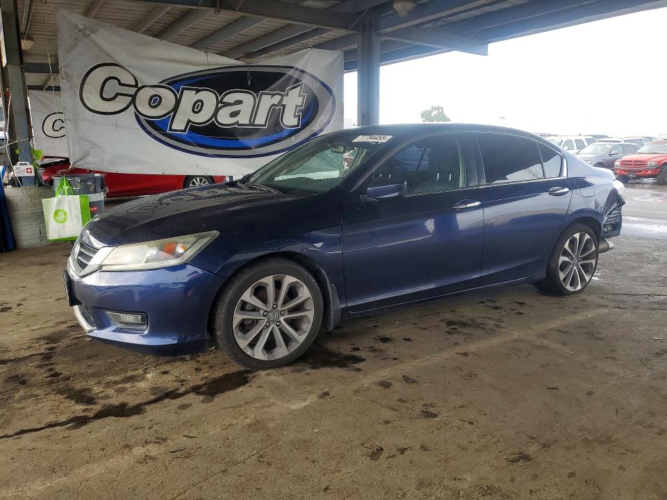 2015 HONDA ACCORD — VIN 1HGCR2F50FA039032
