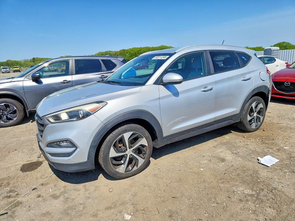 2016 HYUNDAI TUCSON — VIN KM8J3CA24GU130861