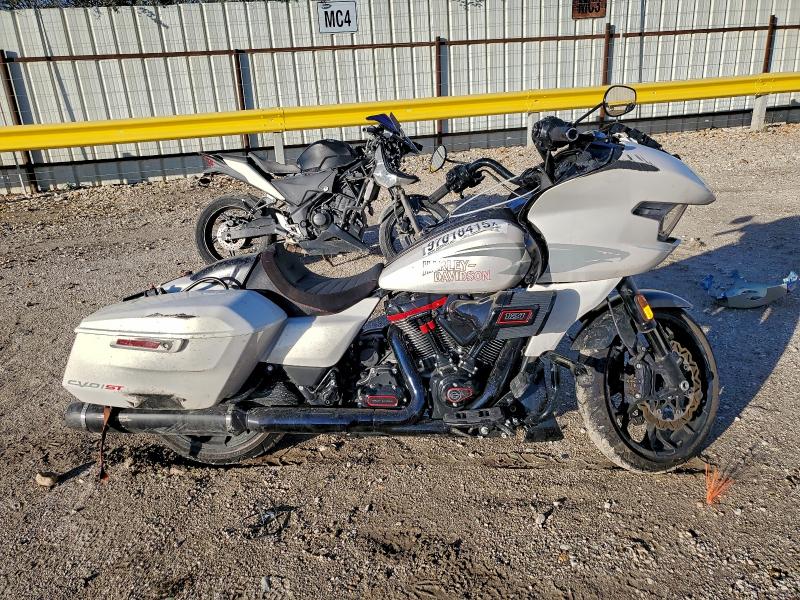 2024 HARLEY-DAVIDSON FLTRXSTSE — VIN 1HD1TL813RB959807