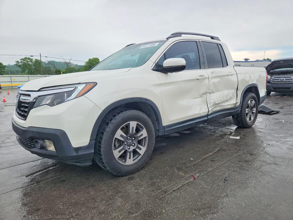 2017 HONDA RIDGELINE — VIN 5FPYK3F68HB015506