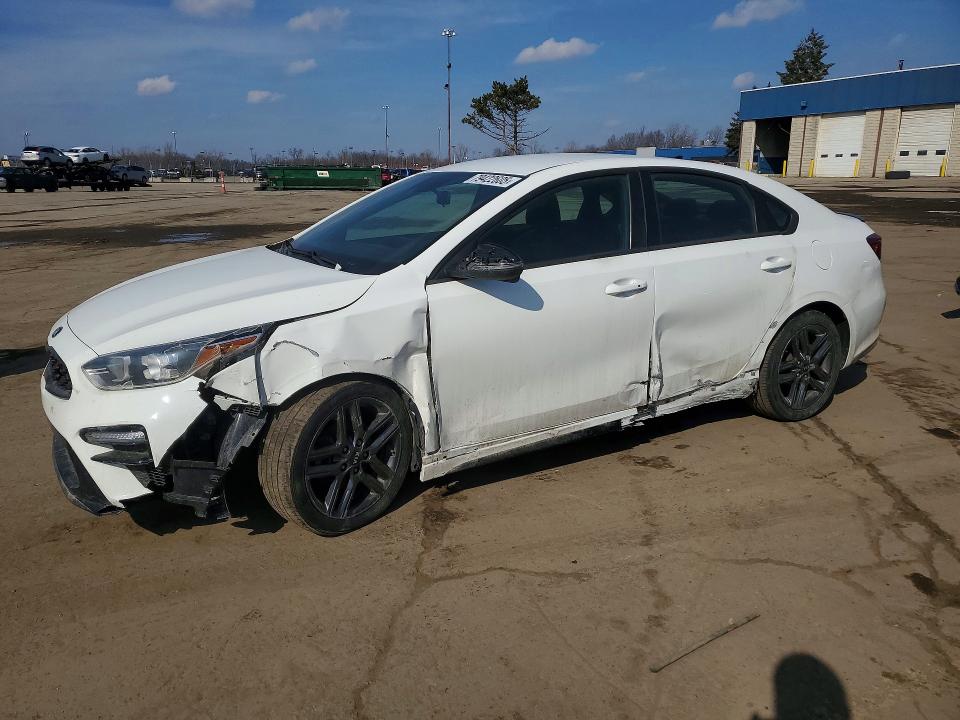 2021 KIA FORTE — VIN 3KPF34AD2ME283105