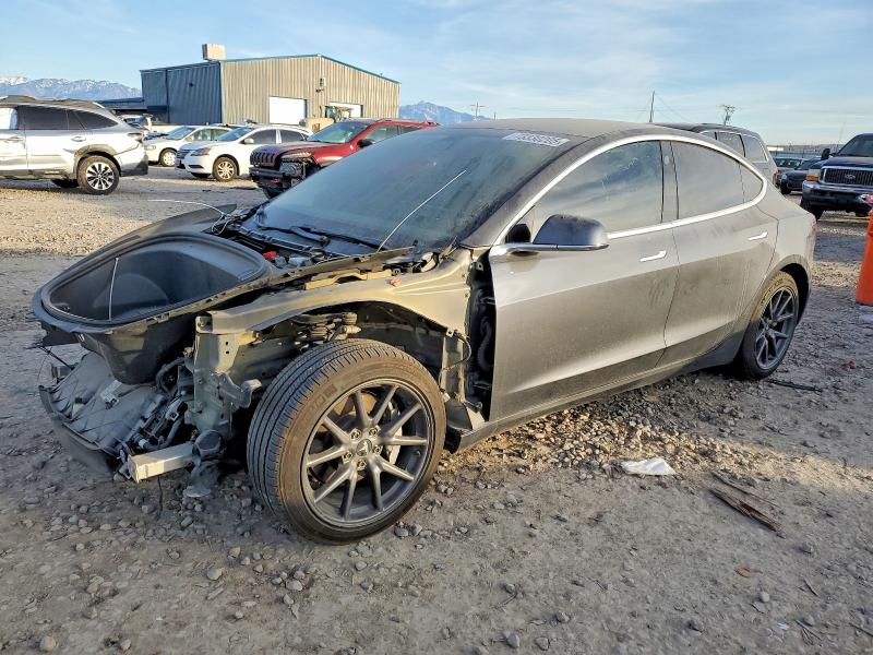 2019 TESLA MODEL 3 — VIN 5YJ3E1EB9KF451947