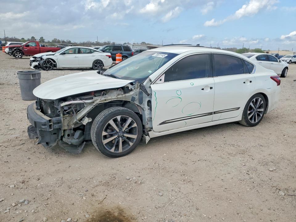2017 NISSAN ALTIMA — VIN 1N4AL3APXHC167488