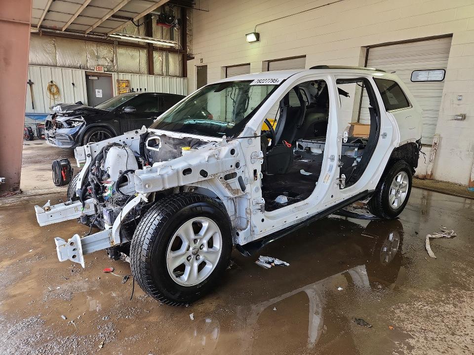 2016 JEEP GRAND CHEROKEE — VIN 1C4RJFAG5GC342961