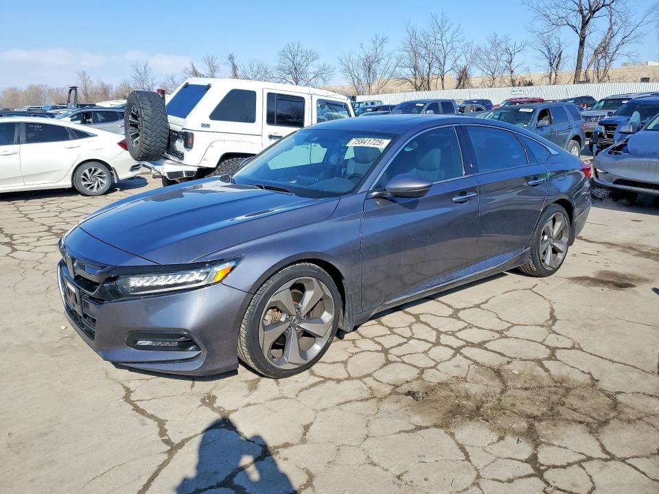 2018 HONDA ACCORD — VIN 1HGCV2F92JA003494