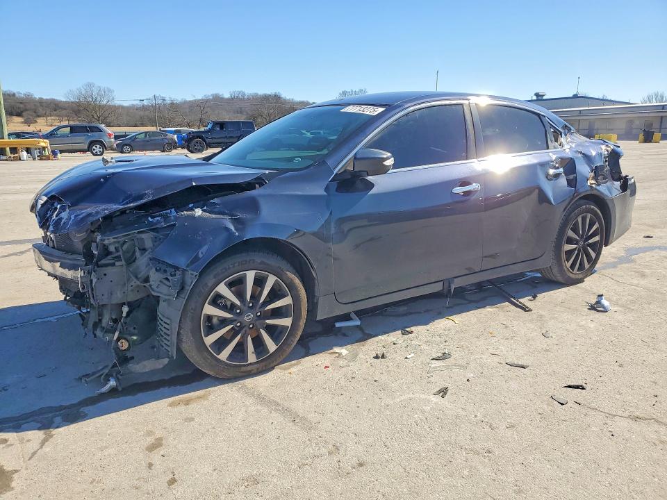 2018 NISSAN ALTIMA — VIN 1N4AL3AP5JC182809