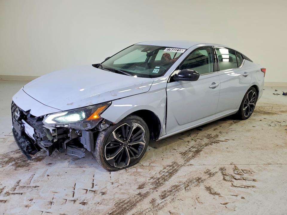 2023 NISSAN ALTIMA SR — VIN 1N4BL4CV8PN395126