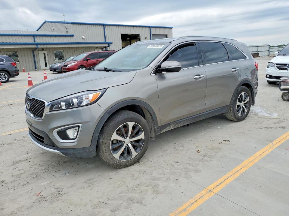 2016 KIA SORENTO — VIN 5XYPH4A18GG038408