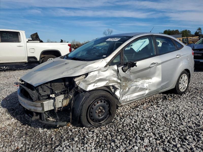 2015 FORD FIESTA — VIN 3FADP4AJ3FM171848