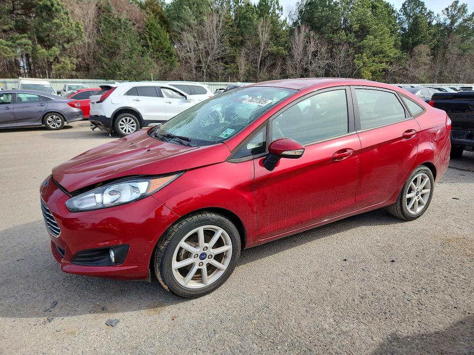 2015 FORD FIESTA — VIN 3FADP4BJ3FM132613