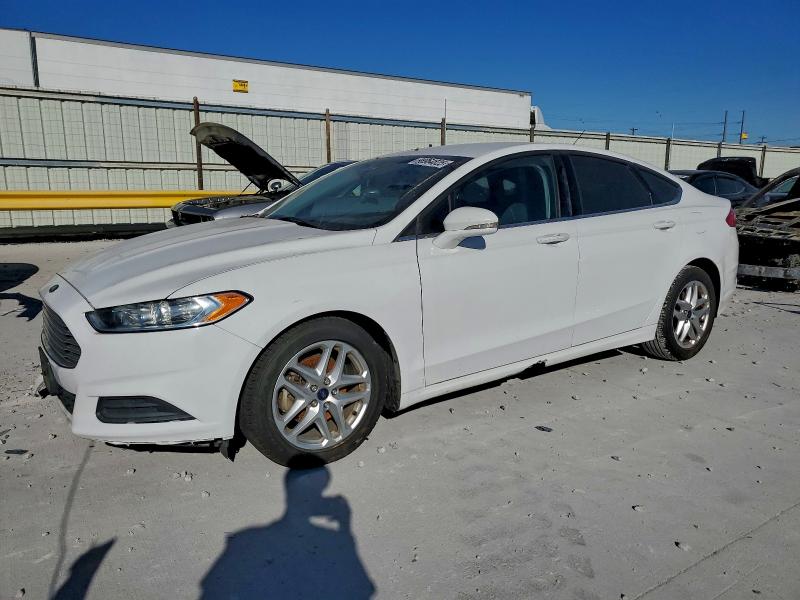 2016 FORD FUSION SE — VIN 3FA6P0H79GR368913