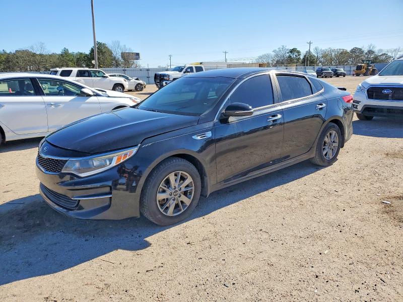 2016 KIA OPTIMA LX — VIN 5XXGT4L33GG024305