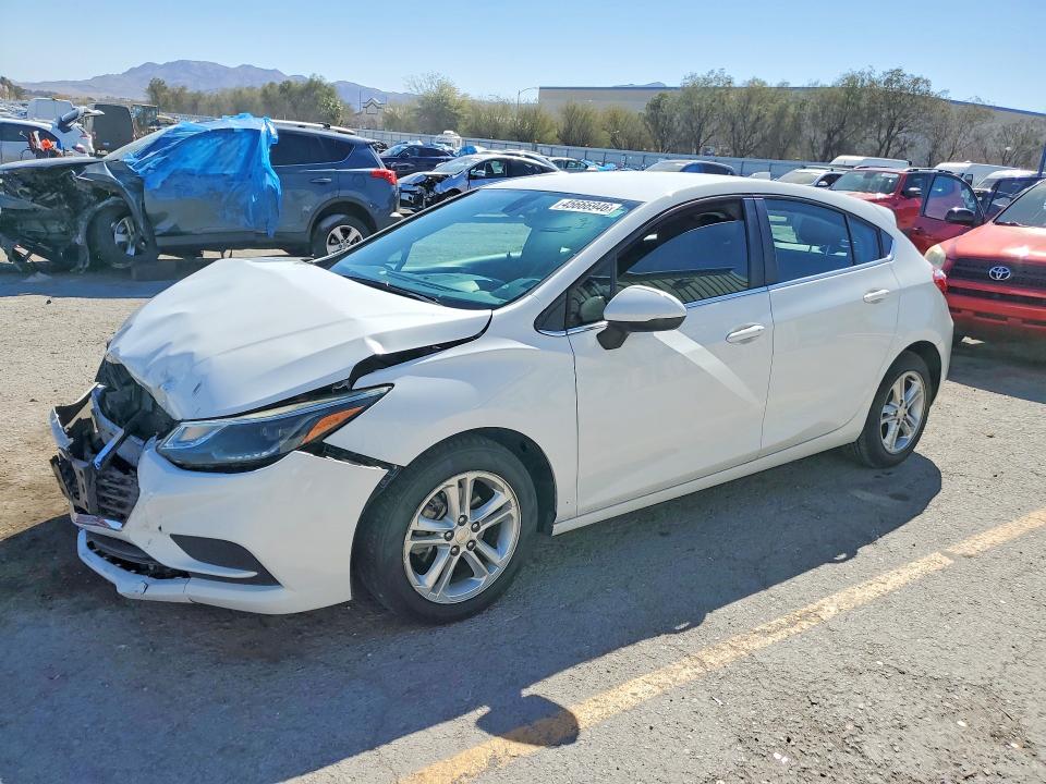 2018 CHEVROLET CRUZE — VIN 3G1BE6SM5JS593578