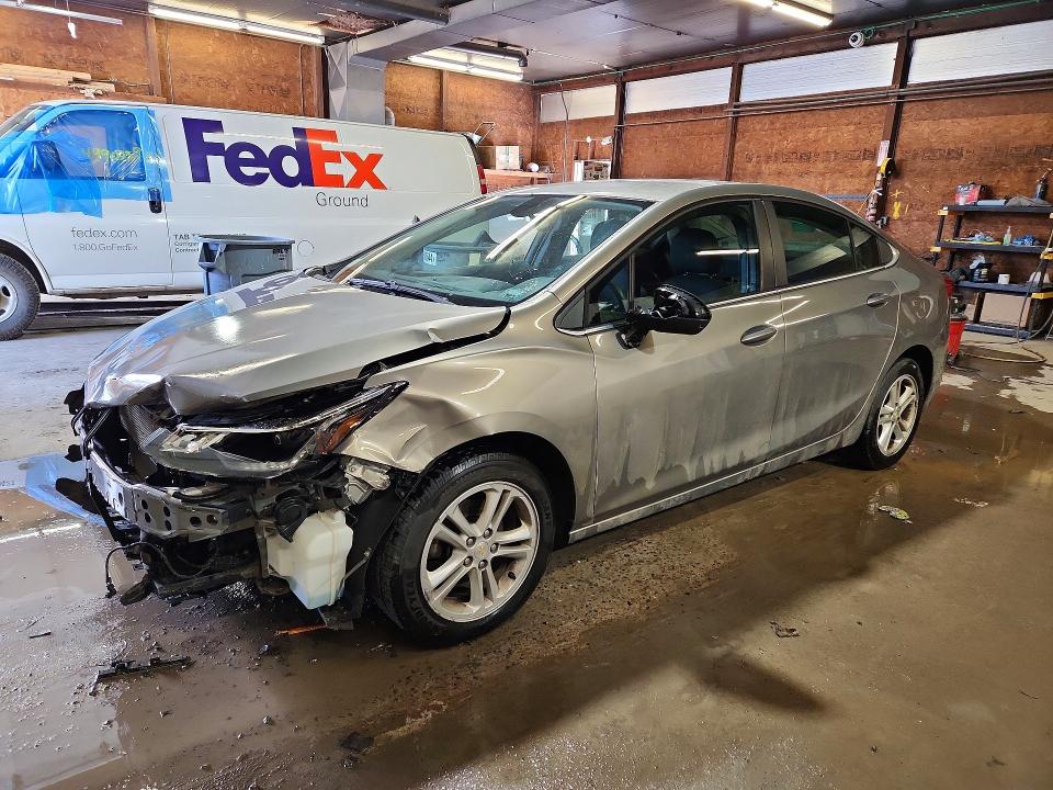 2017 CHEVROLET CRUZE — VIN 3G1BE5SM3HS557635