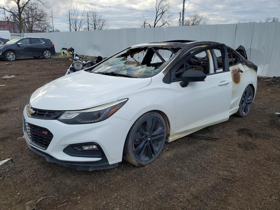 2018 CHEVROLET CRUZE — VIN 1G1BE5SM8J7106088