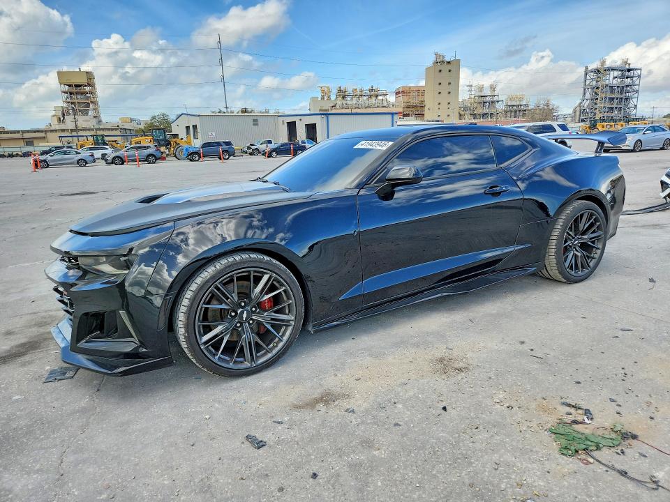 2017 CHEVROLET CAMARO — VIN 1G1FF1R7XH0107592