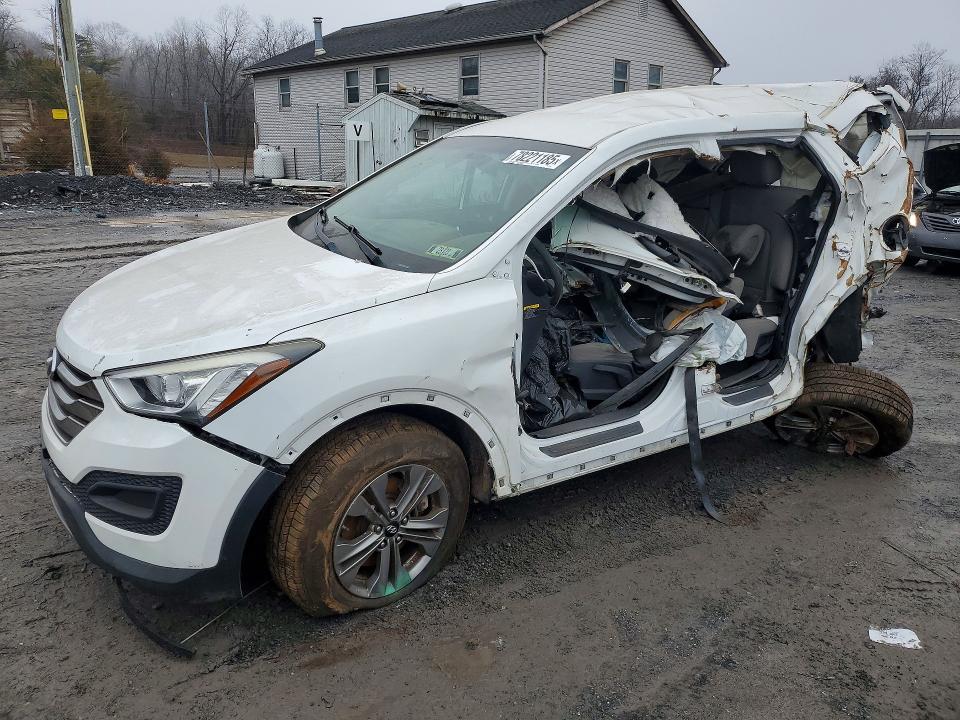 2016 HYUNDAI SANTA FE SPORT — VIN 5XYZTDLB0GG352373