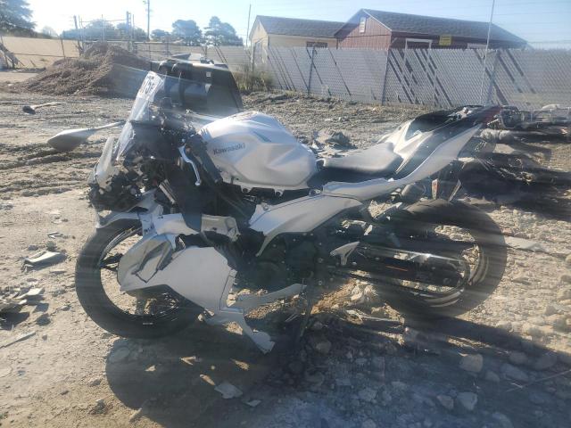 ML5EXGG15SDA70157
