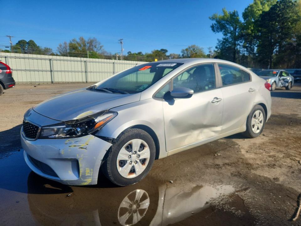 2017 KIA FORTE — VIN 3KPFK4A70HE105311