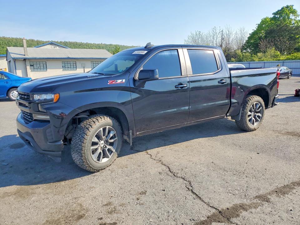 2021 CHEVROLET SILVERADO — VIN 3GCUYEET2MG326409